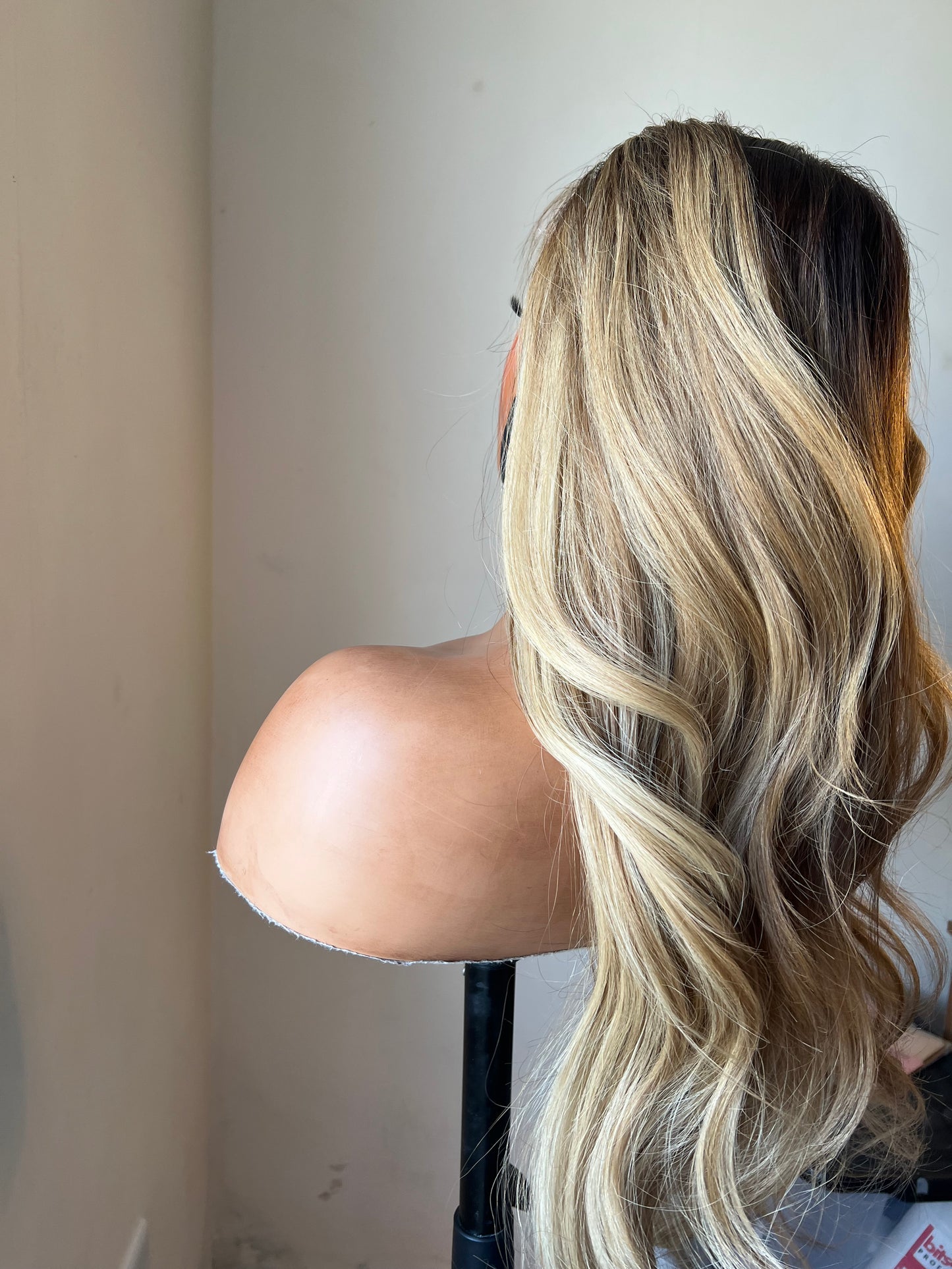 Golden Dimensional blonde