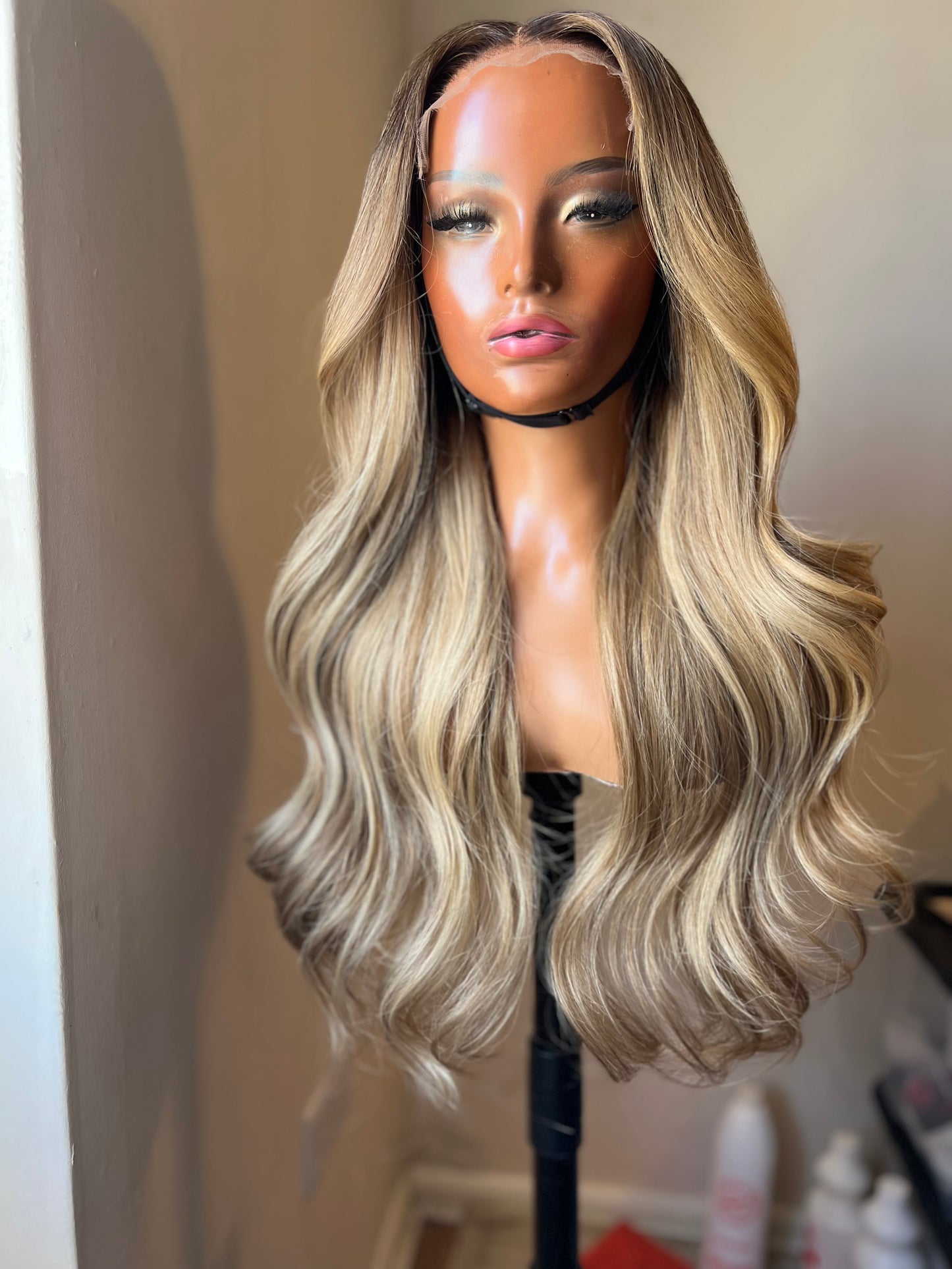 Golden Dimensional blonde